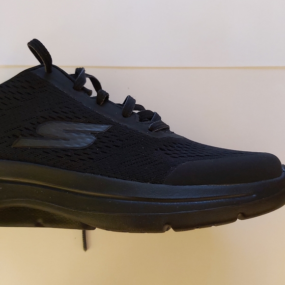 Skechers Men's Gowalk Arch Fit-Athletic Workout Walking Shoe - Picture 11 of 16